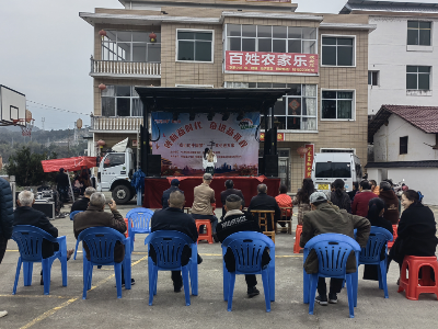 乱草堆蝶变新广场，西湖村民嗨起来